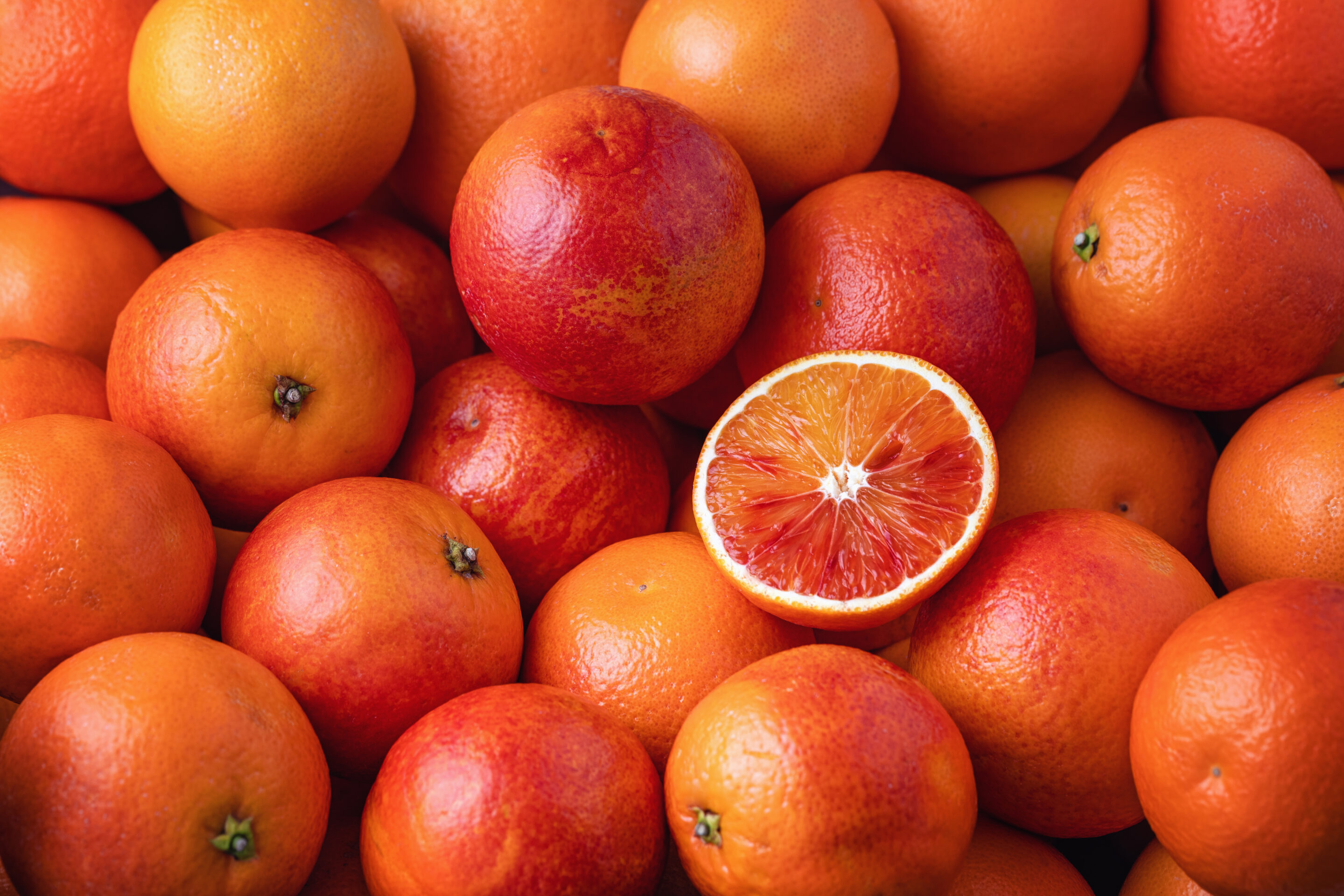 An orange with blood red colored fruit segments?